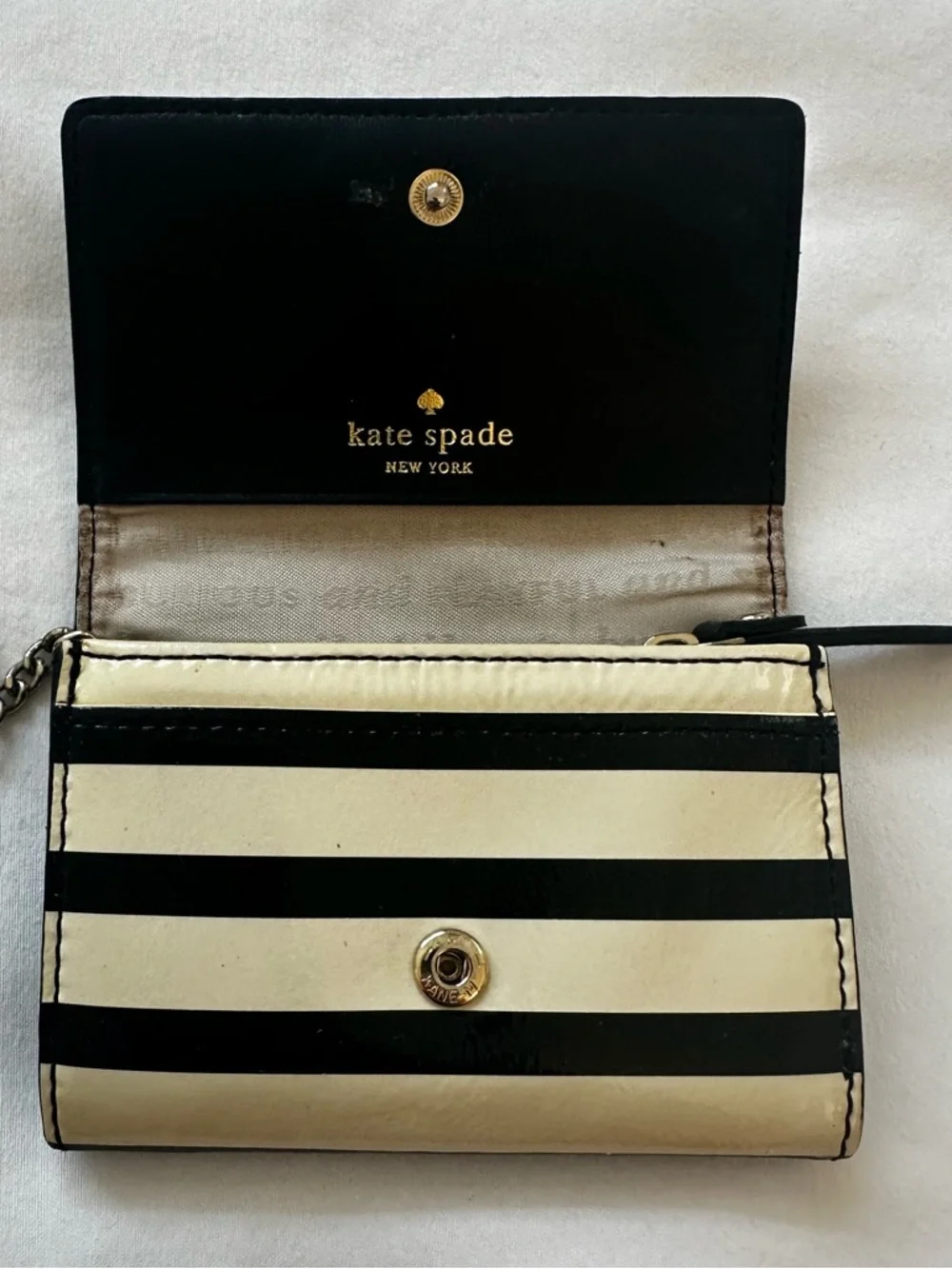 Kate Spade Kiera Chelsea Park Black Cream Striped Patent Wallet with Key Ring